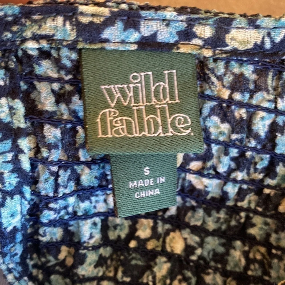 Size small, bohemian floral dress boho tunic with puff sleeves smock dress - Picture 14 of 15